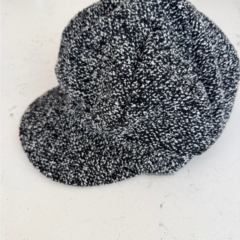 Black and White Textured Cap